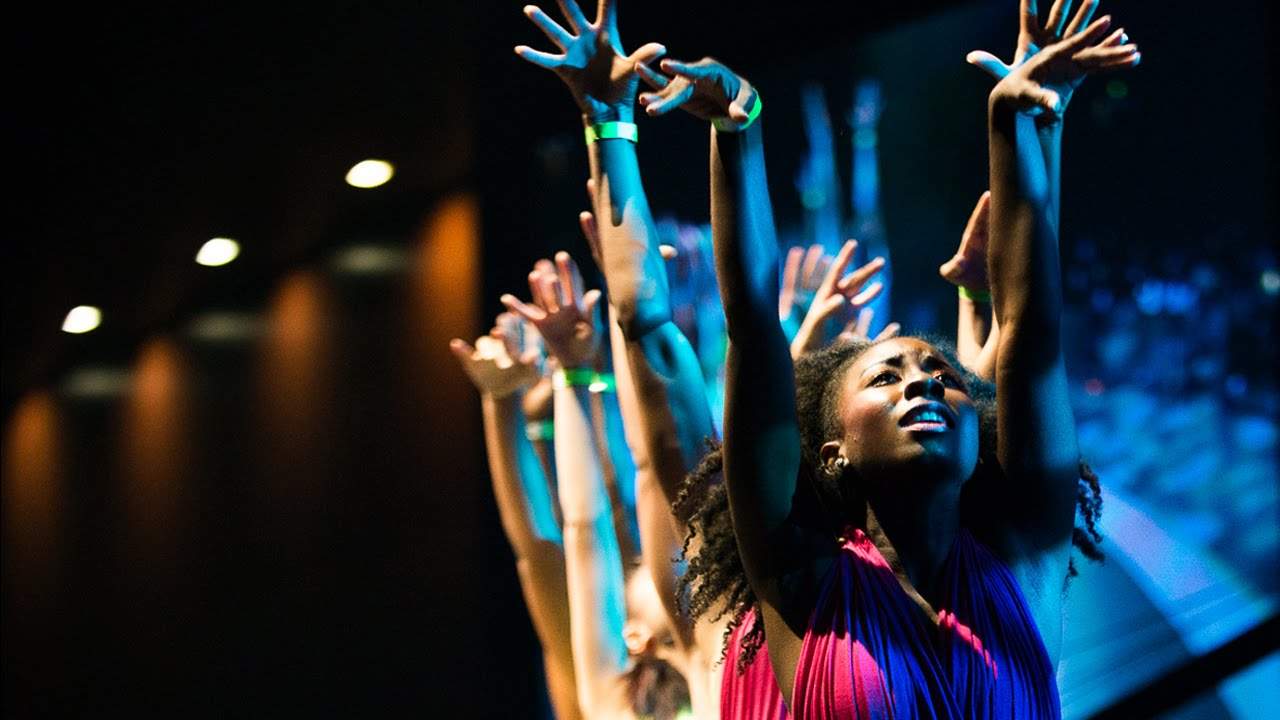 “Break Every Chain” Praise Dance | RHETORIC 2014
